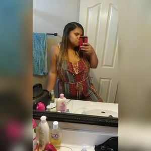 Meet your Posher, Cynthia